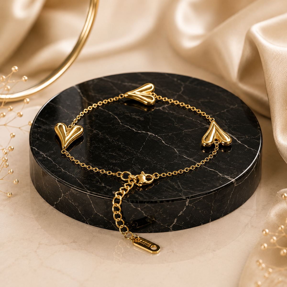 Golden Romance Minimalist Puffy Heart Chain Bracelet