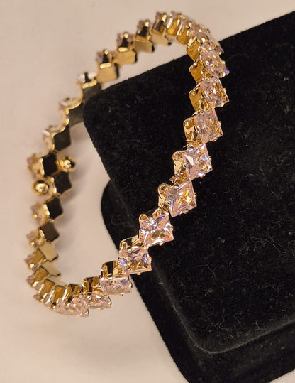 Royal Heritage Ruby & Emerald Embellished Golden Kada