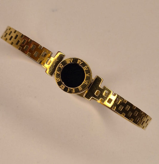 Roman Noir Bracelet Watch